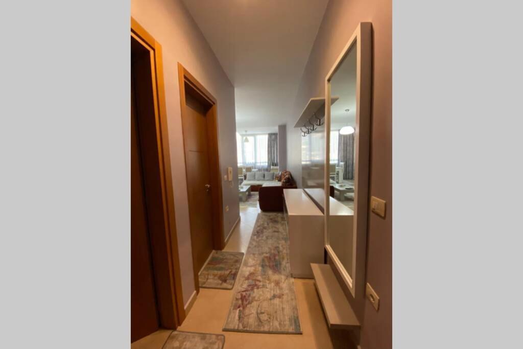 Sea Scape Apartment Вльора Екстер'єр фото